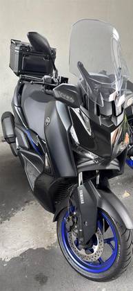 YAMAHA XMAX 300 CONNECTED ABS 